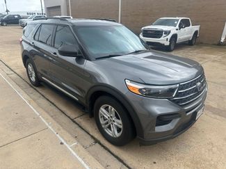 Used 2024 Ford Explorer XLT video 1