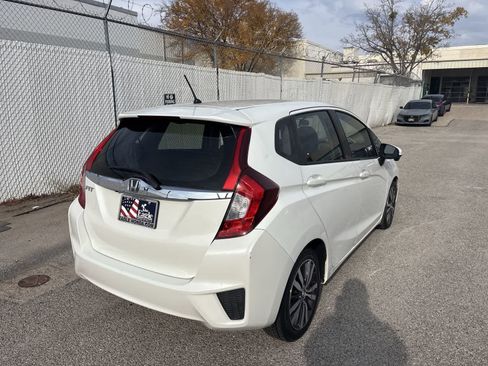 Used 2017 Honda Fit EX image 24