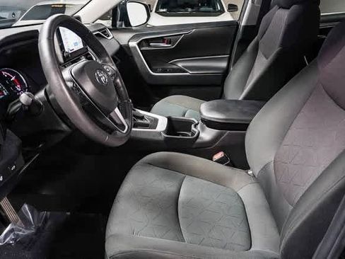 Certified 2023 Toyota RAV4 XLE image 21