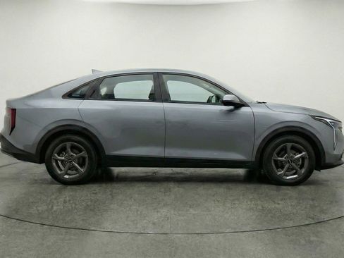 Used 2025 Kia K4 FWD image 8