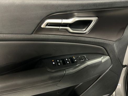 Used 2026 Kia Sportage EX w/ EX Panorama Roof Package image 12