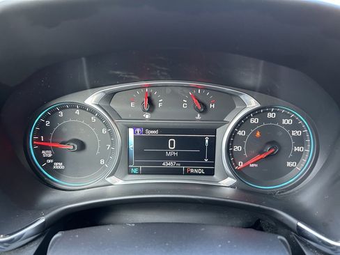 Used 2018 Chevrolet Equinox Premier image 26