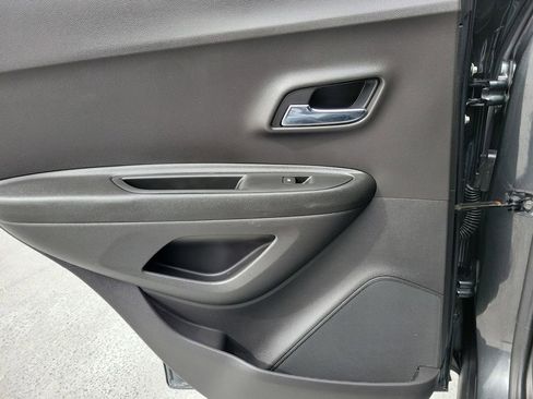 Used 2019 Chevrolet Trax Premier w/ LPO, Cargo Package image 15