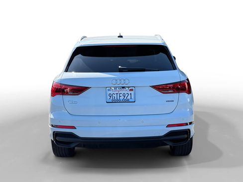 Used 2023 Audi Q3 2.0T Premium w/ Convenience Package AWD/4WD image 4