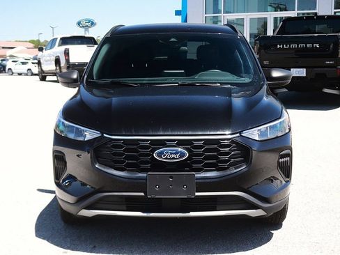 Used 2025 Ford Escape ST-Line AWD/4WD image 2