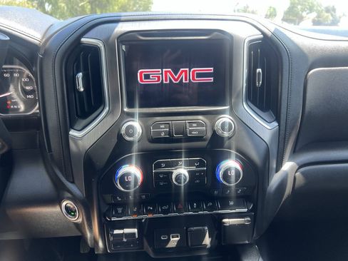 Used 2020 GMC Sierra 3500 Denali w/ Denali Ultimate Package AWD/4WD image 19