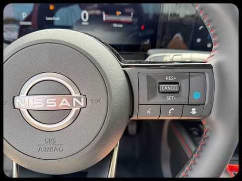 New 2026 Nissan Kicks SR FWD image 42