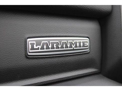 Used 2024 RAM 5500 Laramie image 37