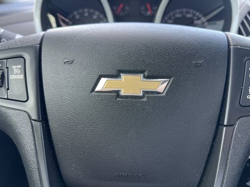 Used 2013 Chevrolet Equinox LS image 30