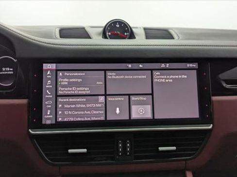 Used 2021 Porsche Cayenne image 27