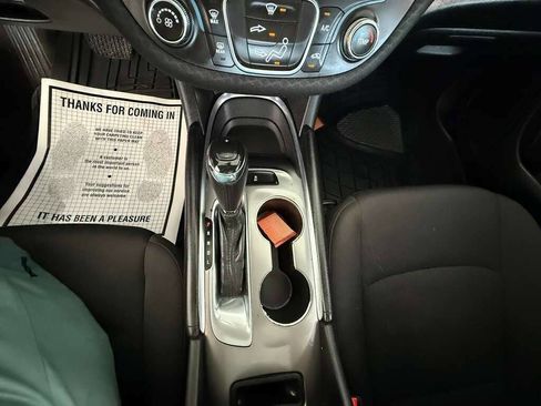 Used 2016 Chevrolet Malibu LT image 21