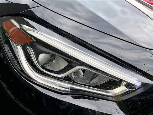 Certified 2023 Mercedes-Benz GLA 250 4MATIC image 31