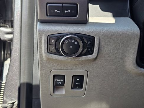 Used 2020 Ford F150 XLT w/ Equipment Group 302A Luxury AWD/4WD image 43