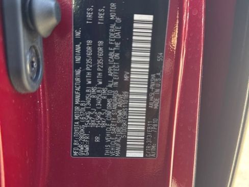 Used 2024 Toyota Sienna XSE w/ XSE Plus Package AWD/4WD image 14
