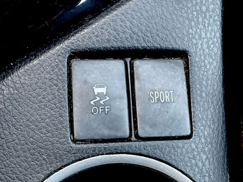 Used 2017 Toyota Corolla SE image 26