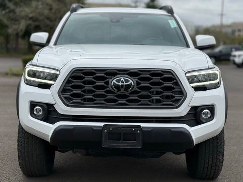 Certified 2024 Toyota Tacoma TRD Sport image 8