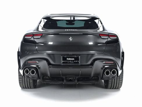 Used 2024 Ferrari Purosangue image 5