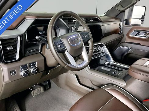 Certified 2025 GMC Sierra 2500 Denali w/ Denali Reserve Package AWD/4WD image 17
