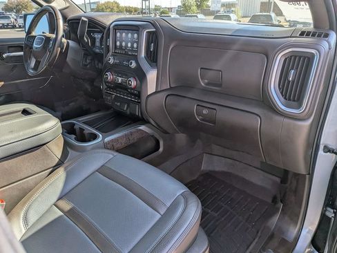 Used 2021 GMC Sierra 1500 Denali w/ Denali Ultimate Package AWD/4WD image 25