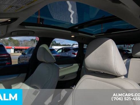 Used 2021 INFINITI QX50 Luxe w/ Cargo Package image 11