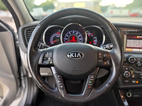 Used 2013 Kia Optima EX w/ Premium Pkg FWD image 13