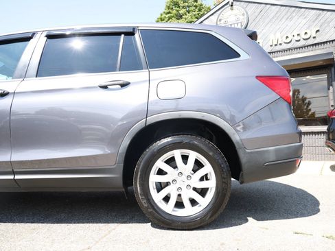 Used 2019 Honda Pilot LX image 10
