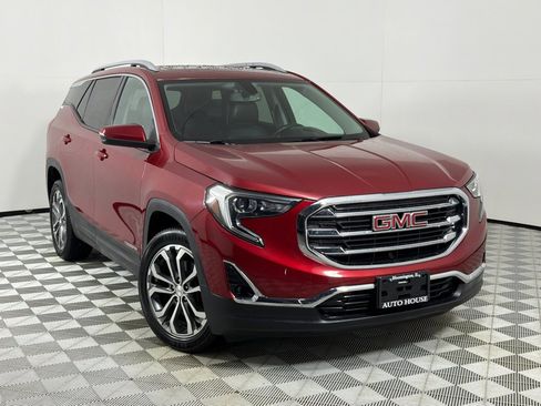Used 2019 GMC Terrain SLT w/ Preferred Package AWD/4WD image 2