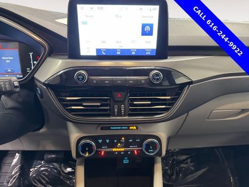 Used 2023 Ford Escape Active image 10