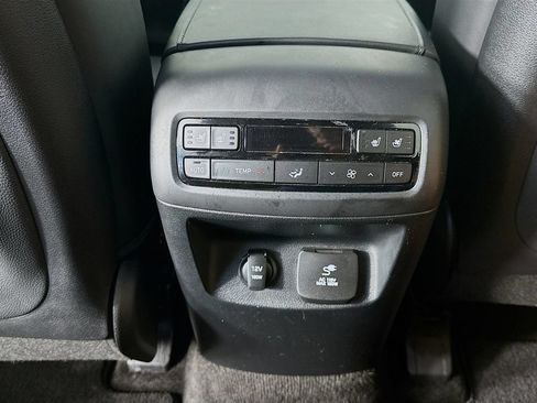 Used 2022 Hyundai Palisade Limited AWD/4WD image 22