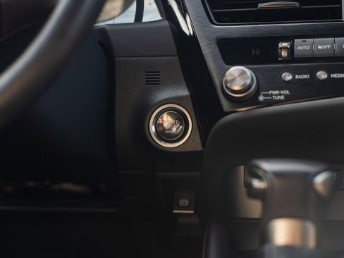 Used 2023 Lexus ES 350 w/ Premium Package image 45