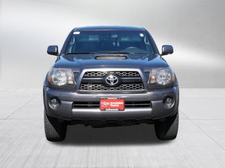 Used 2011 Toyota Tacoma 4x4 Double Cab w/ TRD Sport Pkg video 2
