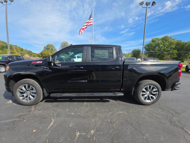 New 2026 Chevrolet Silverado 1500 RST w/ Convenience Package II AWD/4WD image 2