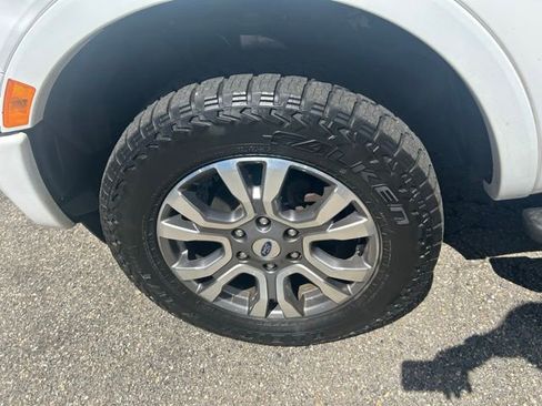 Used 2019 Ford Ranger Lariat w/ Equipment Group 501A Mid AWD/4WD image 8