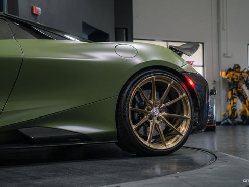 Used 2022 McLaren 765LT RWD image 13