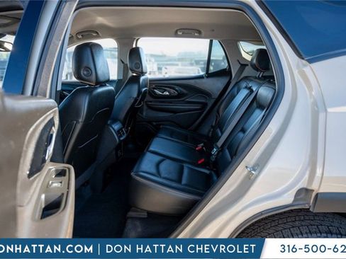 Used 2022 GMC Terrain AT4 w/ Infotainment Package II image 24