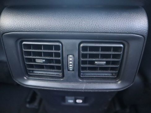 Used 2024 Toyota RAV4 Limited FWD image 38