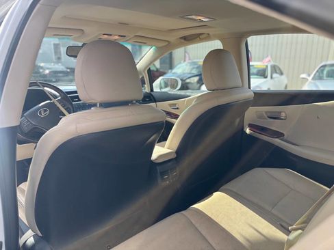 Used 2012 Lexus HS 250h image 26