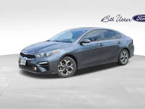 Used 2020 Kia Forte LXS FWD image 1