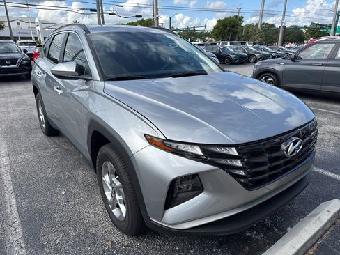 Used 2023 Hyundai Tucson SEL AWD/4WD image 4