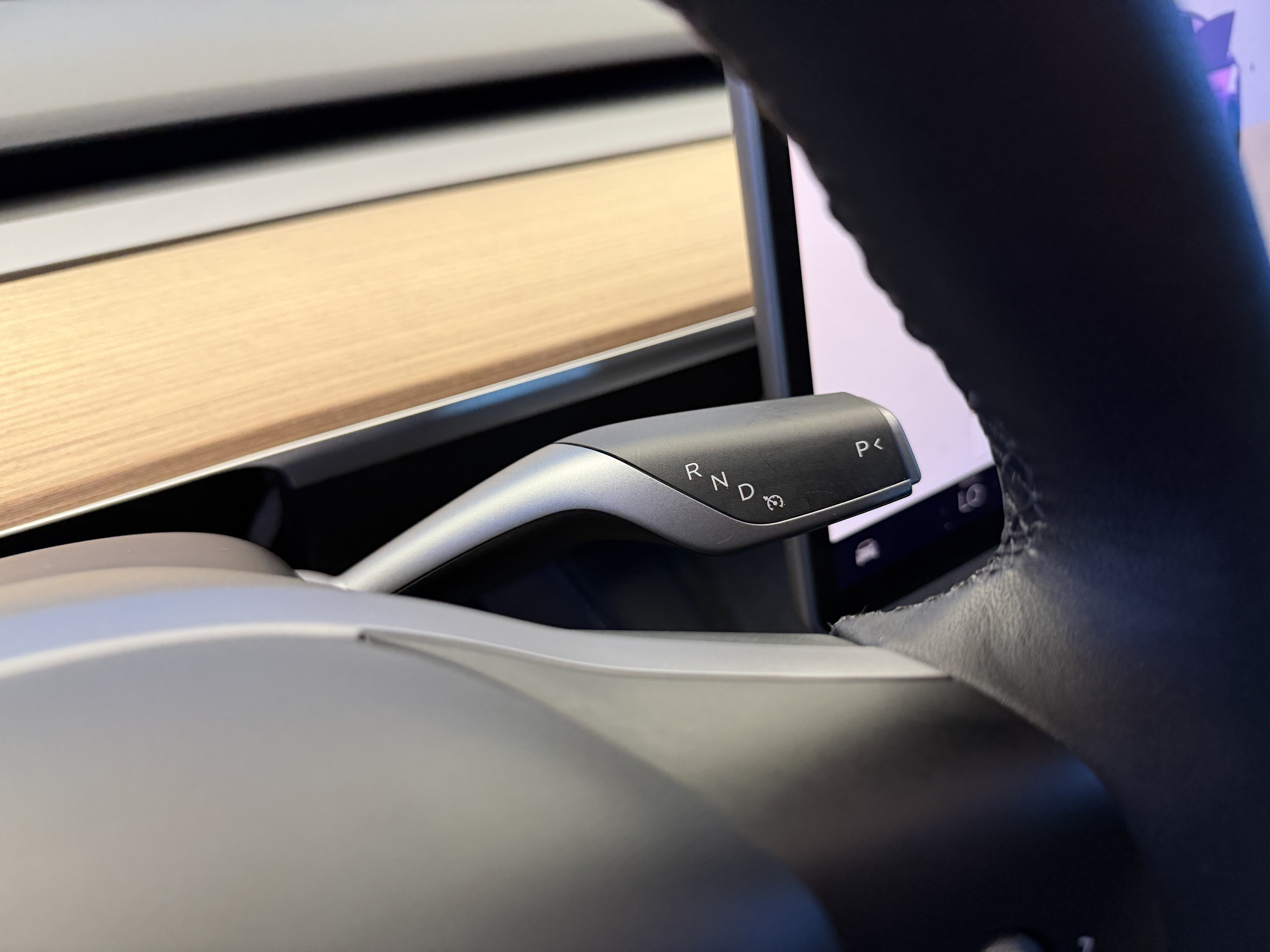 Used 2025 Tesla Model Y Long Range RWD image 18