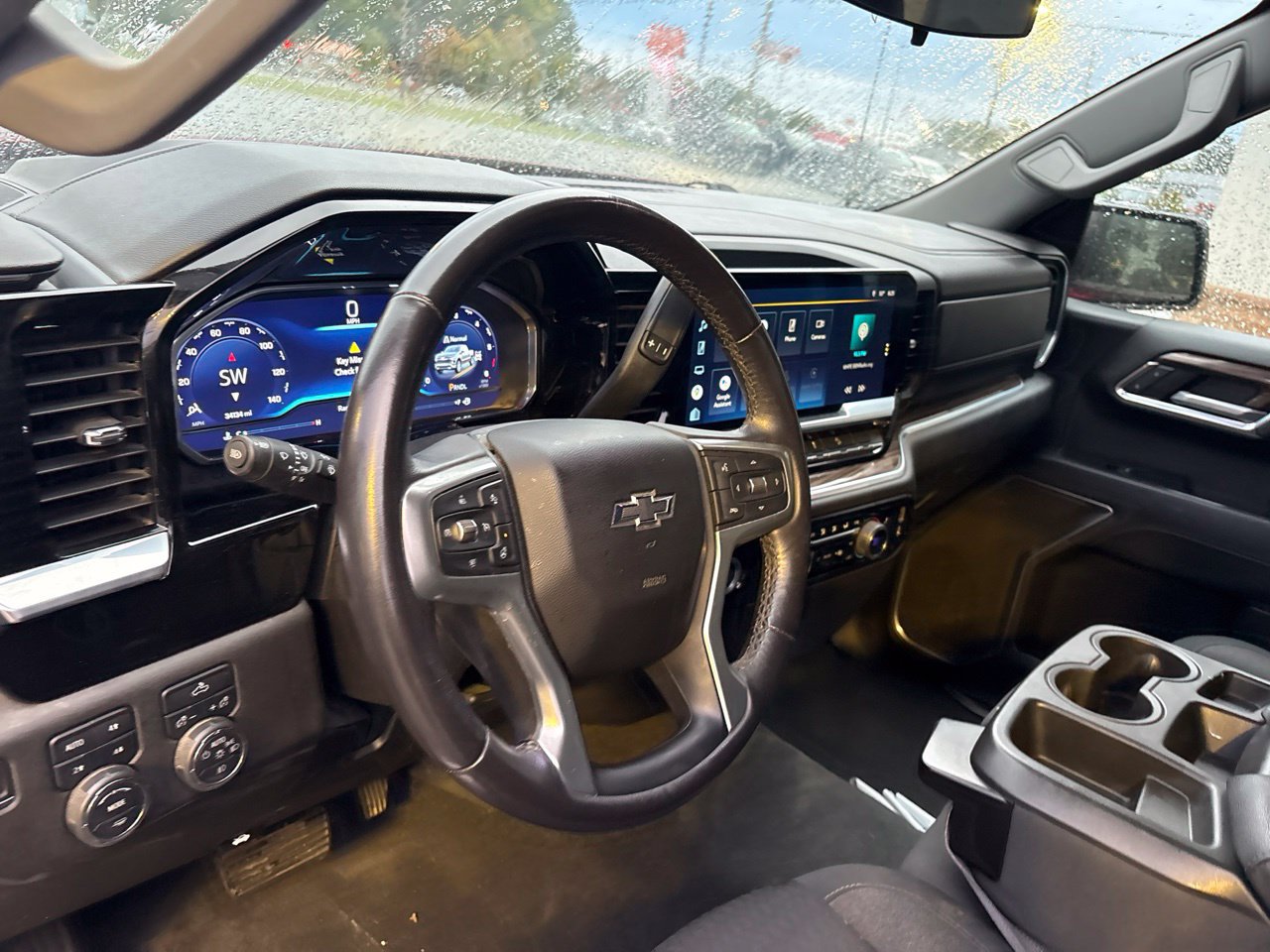 Used 2022 Chevrolet Silverado 1500 RST w/ Z71 Off-Road Package AWD/4WD image 3