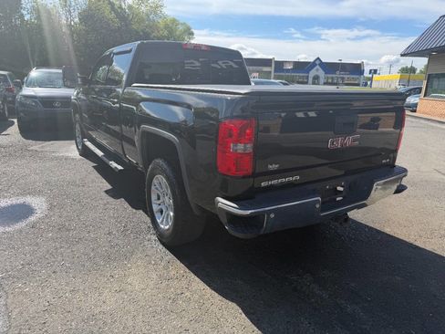 Used 2016 GMC Sierra 1500 SLE w/ SLE Value Package AWD/4WD image 12