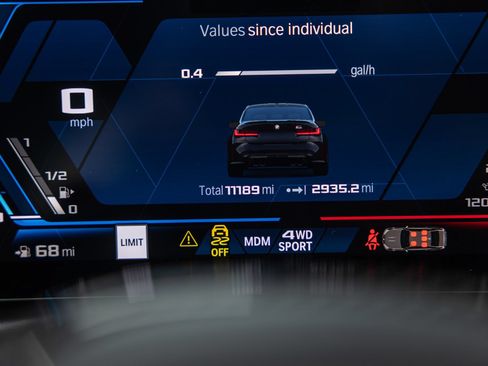 Used 2025 BMW M3 Competition AWD/4WD image 28