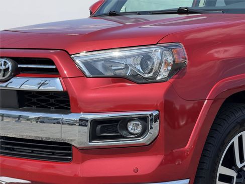 Used 2023 Toyota 4Runner Limited AWD/4WD image 8