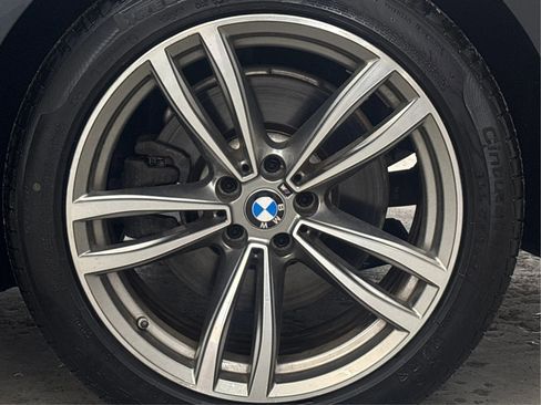 Used 2019 BMW 750i xDrive w/ Executive Package AWD/4WD image 31