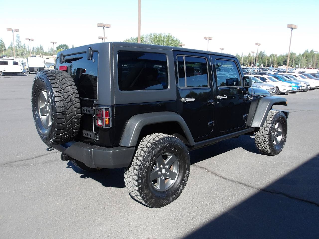 Used 2011 Jeep Wrangler Unlimited Rubicon w/ Dual Top Group AWD/4WD image 5