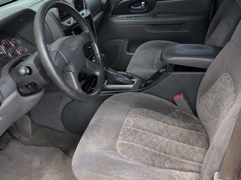 Used 2004 GMC Envoy SLE AWD/4WD image 8