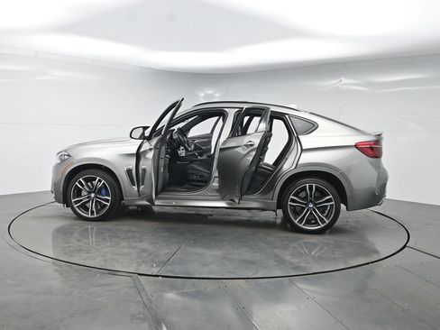 Used 2017 BMW X6 M AWD/4WD image 53