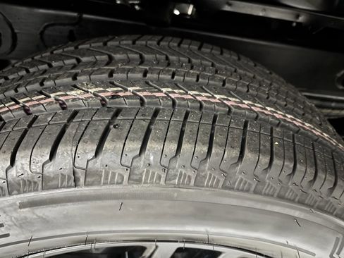 New 2026 GMC Sierra 1500 Elevation image 7