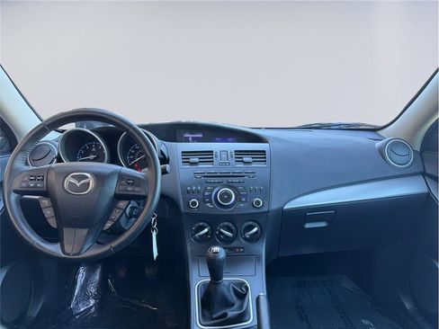 Used 2012 MAZDA MAZDA3 i Touring image 19